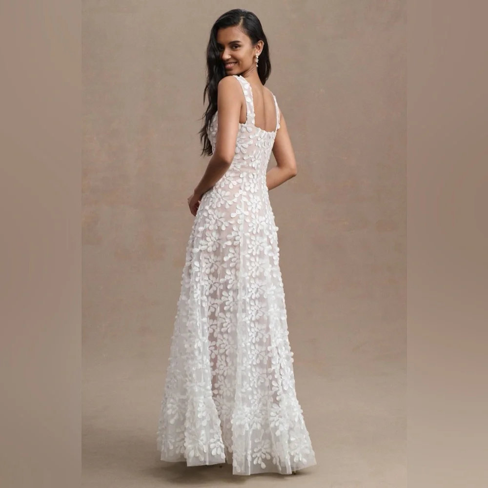 Dress the Population Anabel Sweetheart Embroidered Gown